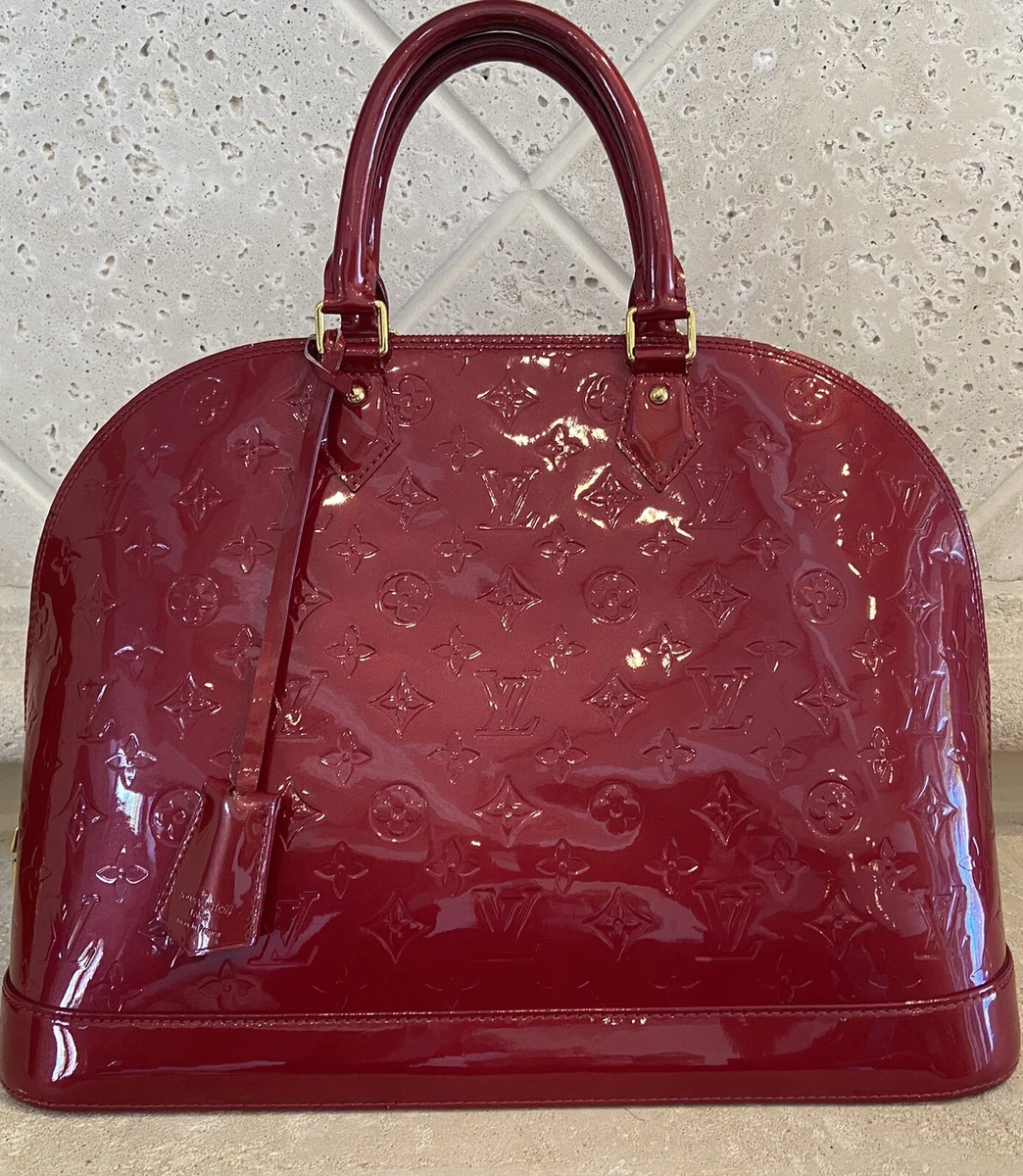 lv alma pm size