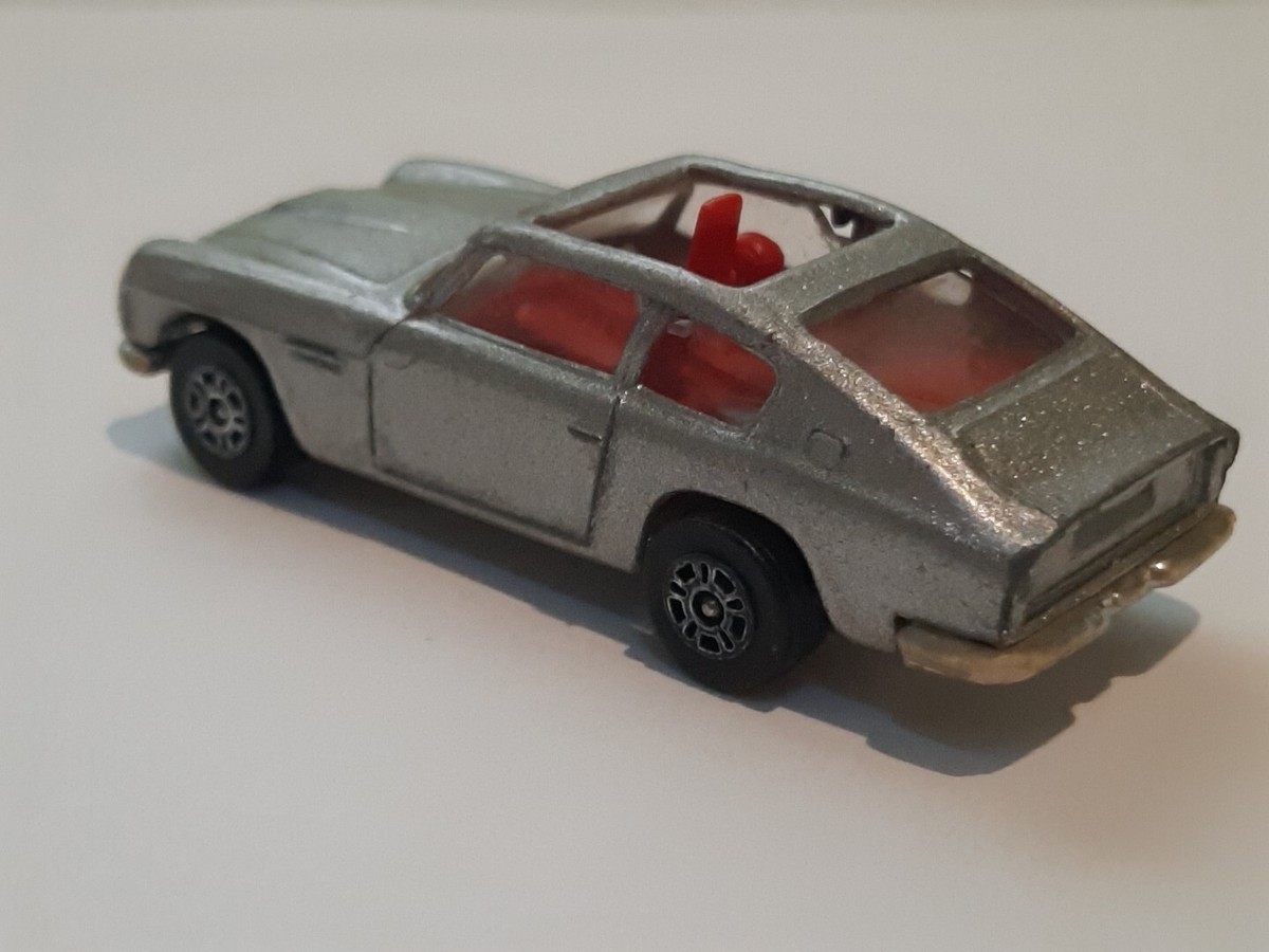 Corgi 1/64 James Bond 007 Aston Martin DB6 Ejector Seat Used
