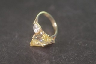 14K Yellow Gold cubic zirconia ring (2) 5.3 grams pear shaped size 5.25