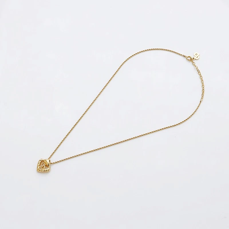 Collana Christian Dior CD logo cuore oro WS9146