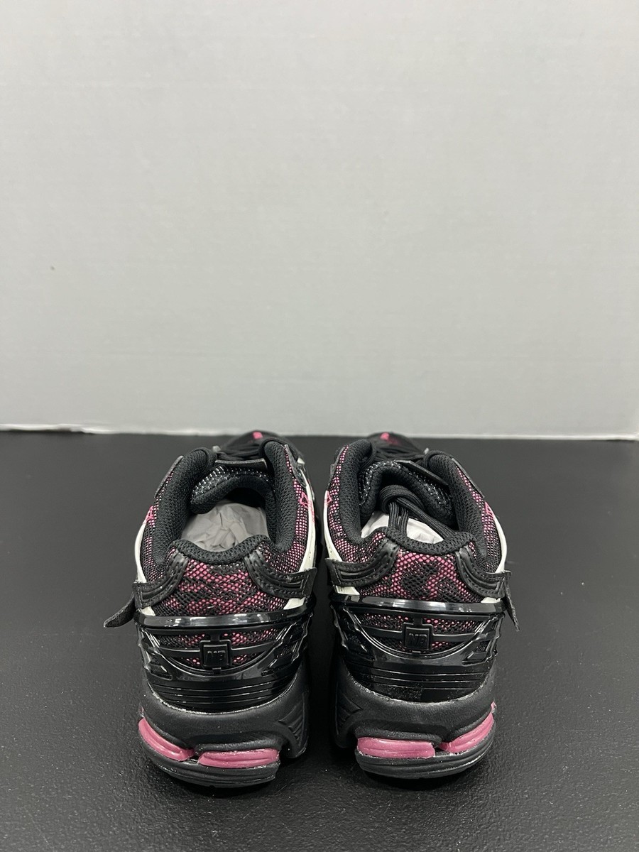 New Balance 1906A Black Dragon Berry U1906AD Size 6 Men Size 