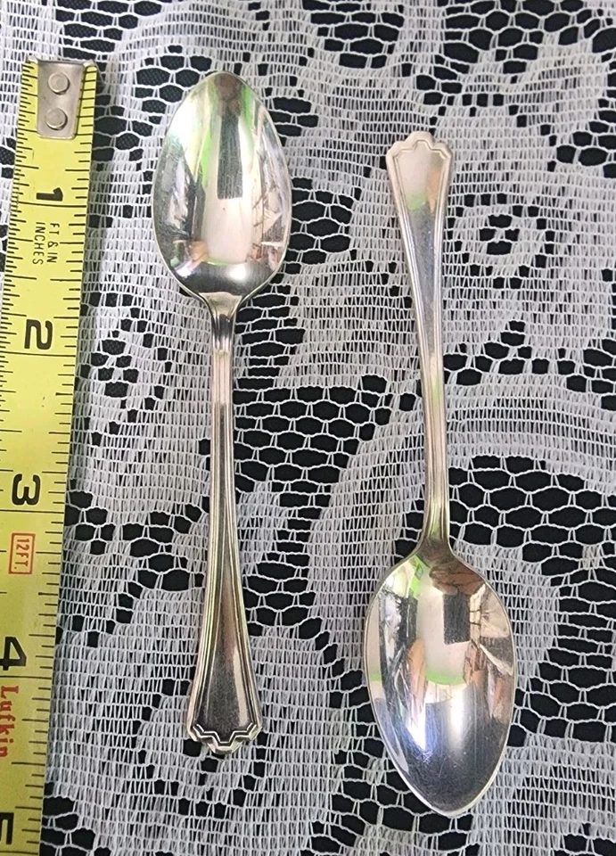 LOTE DE 2 CUCHARAS DE CAFÉ DEMITASSE MANCHESTER PLATEADAS "4 1/2" DE COLECCIÓN c1923☕️ Foto 3 de 4