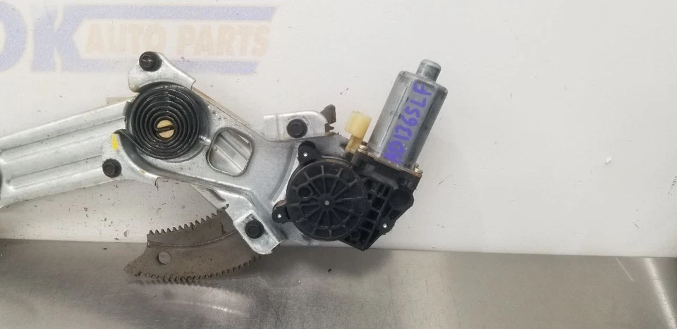 05 DODGE RAM 2500 PUERTA CRISTAL VENTANA REGULADOR MOTOR CONDUCTOR IZQUIERDO Foto 4 de 4