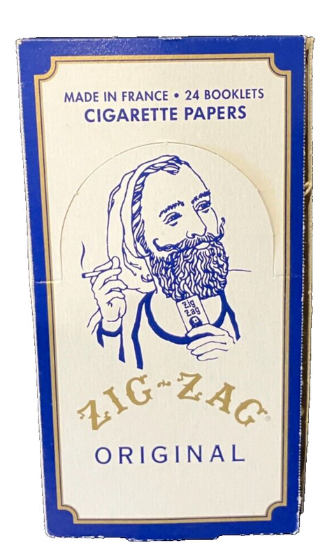 24 Empty Zig Zag Packs with Box. Collectible