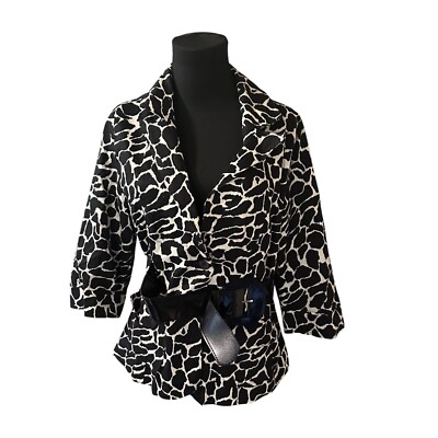 Lu11black and white leopard print belted jacket size M