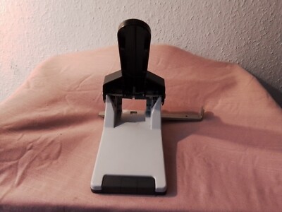 Leitz Locher 5180 mit Feststeller und Anschlagschiene,schwarz/beige