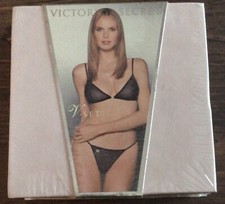 Vintage Victoria s Secret rhinestone mesh V-set, Small