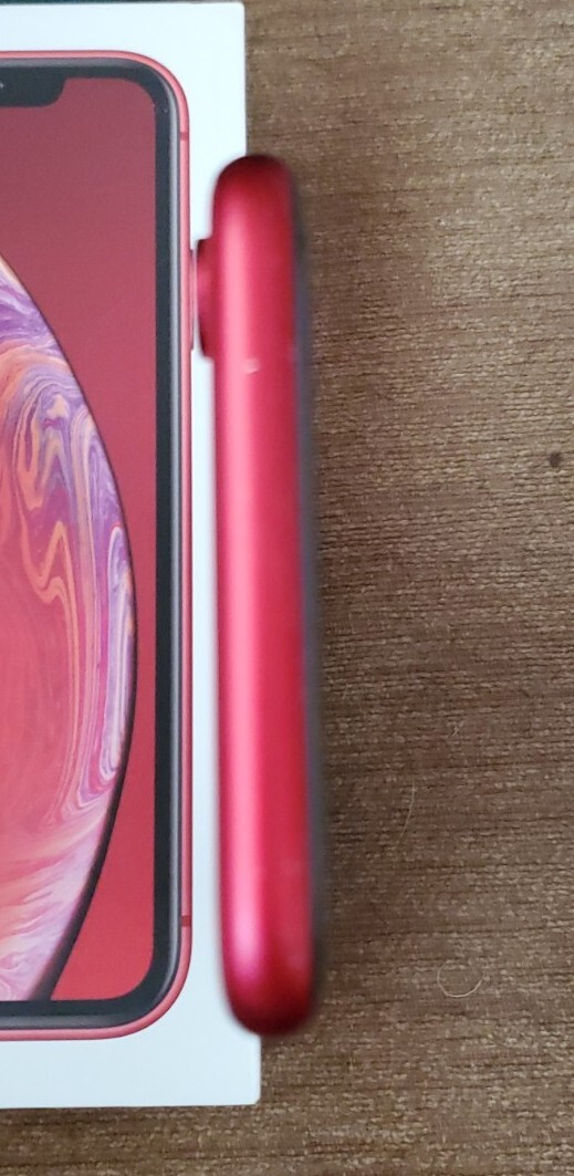 iPhone - 新品同様 iPhone XR 64GBレッド＋Bluetoothイヤホン他 Apple iPhone XR - 64 GB - (PRODUCT)RED (Unlocked) for sale