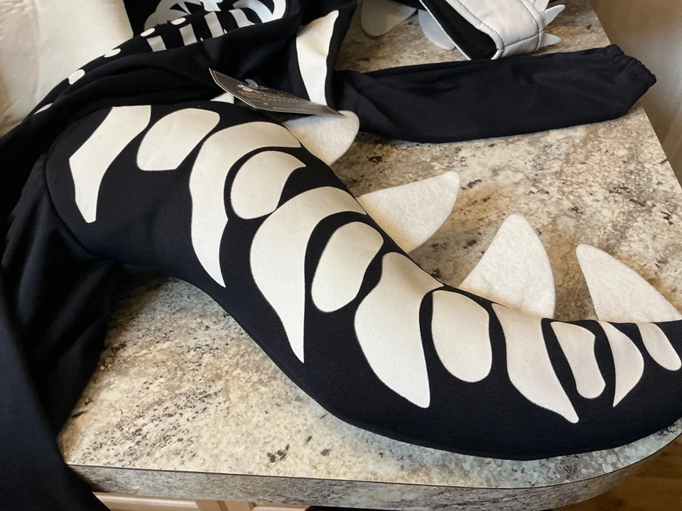 Disfraz de Halloween Pottery Barn Kids Brilla en la Oscuridad Dino Esqueleto 4-6-NUEVO CON ETIQUETAS Foto 3 de 4