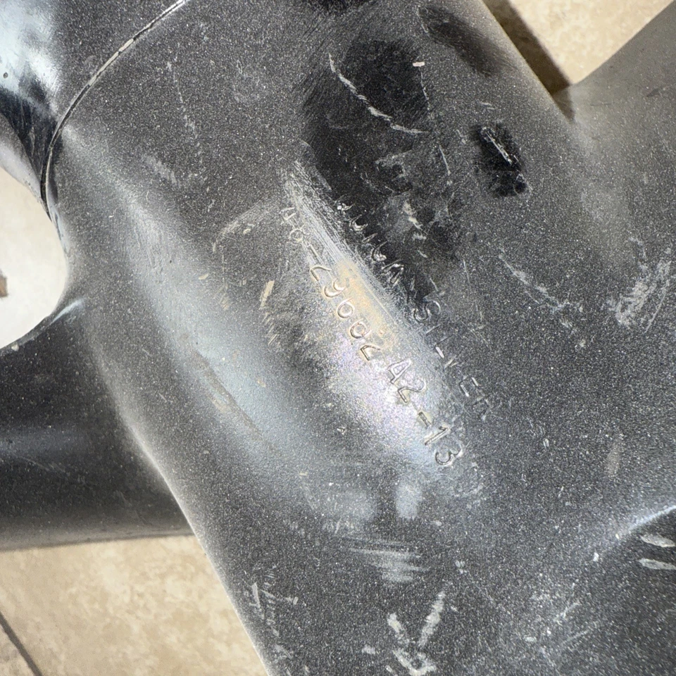 Hélice derecha de acero inoxidable Quicksilver/Mercury 13P DOS HOJAS Foto 4 de 4