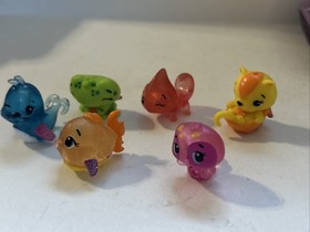 Hatchimals COLLEGGTIBLES 32 piece Fun Lot Giraffe Lion Sloth Zebra Rare Limited