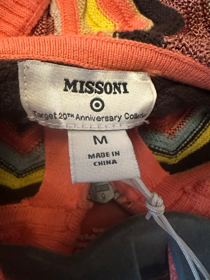 Nuevo con etiquetas Cárdigan Missoni Target Niñas Con Capucha Cremallera Rosa Chevron Rayas Mediano Retro Foto 2 de 4