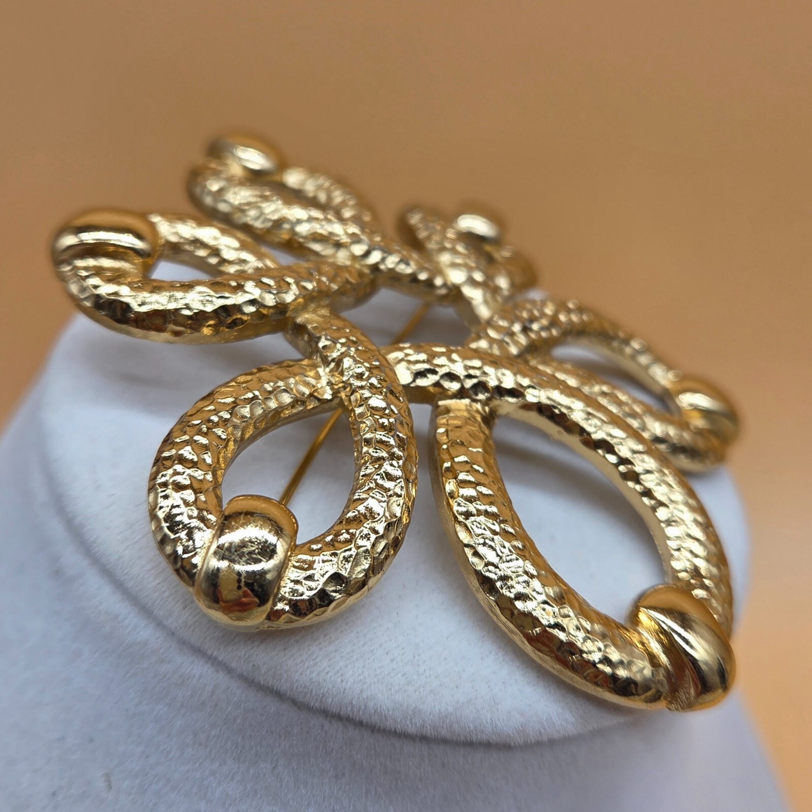 Monet Hammered Texture Runway Statement Large Gol… - image 5