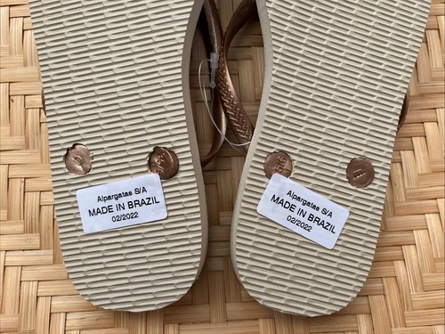 Sandalias chanclas Havaianas para mujer EE. UU. 6 gris arena - Imagen 7 de 7