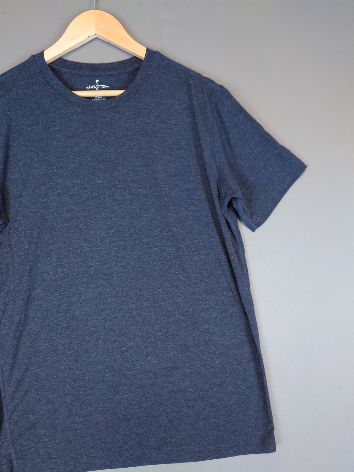 Fabletics Dark Gray Solid Gym Short Sleeve T Shir… - image 3