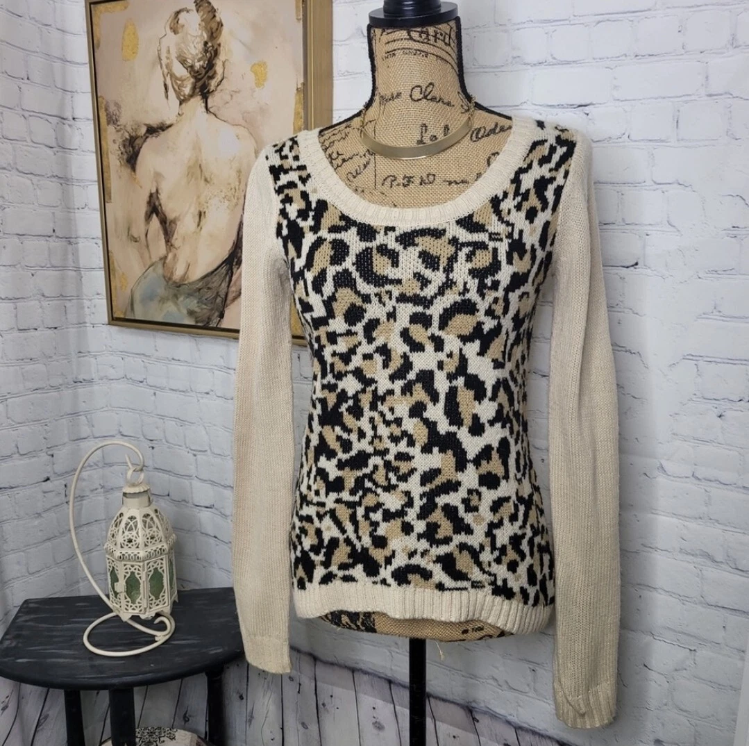 Leopard arm sweater shop