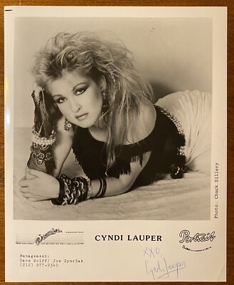 CYNDI LAUPER She's So Unusual 1983 US Portrait Records