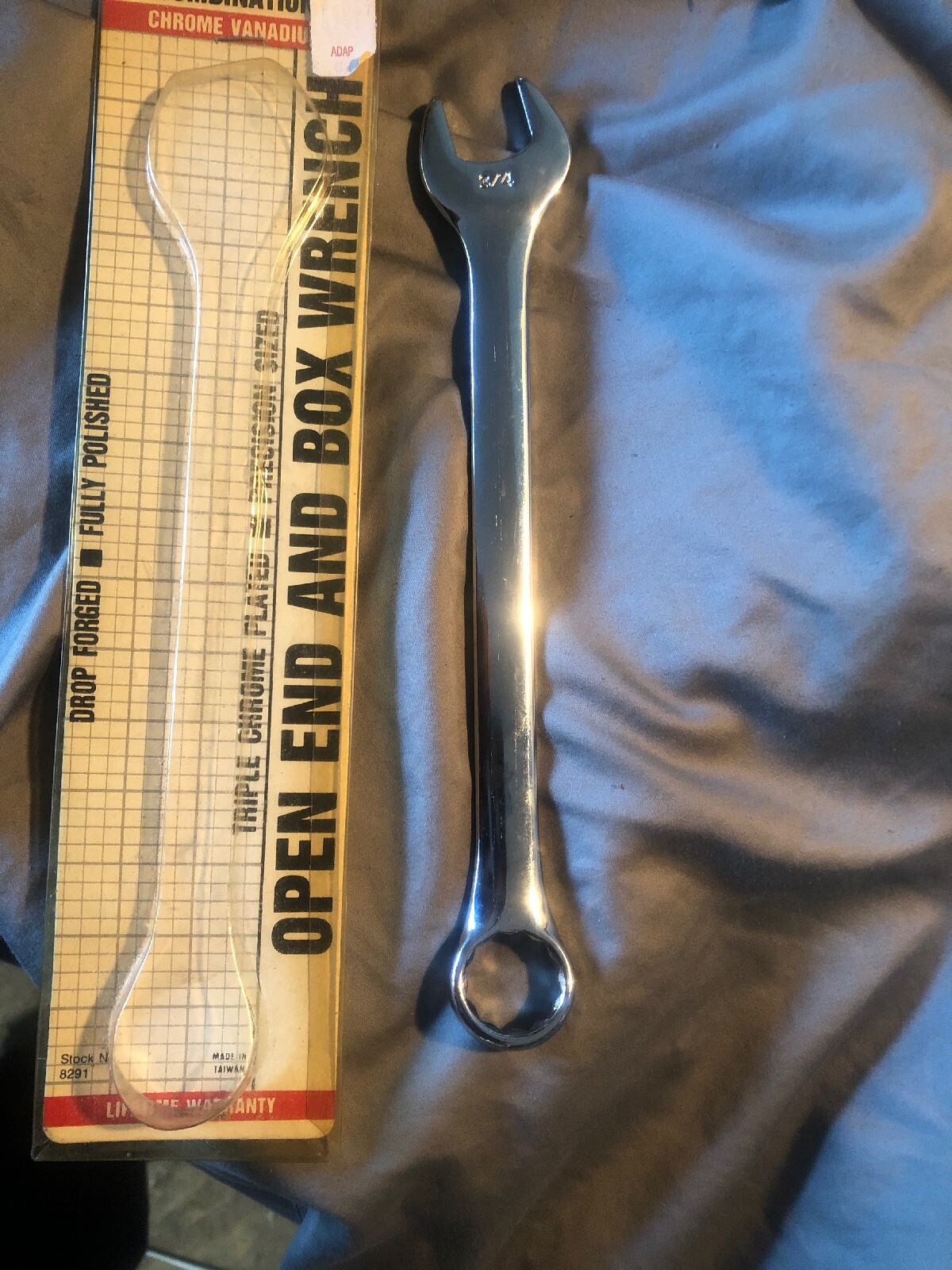 Picture 2 of 4