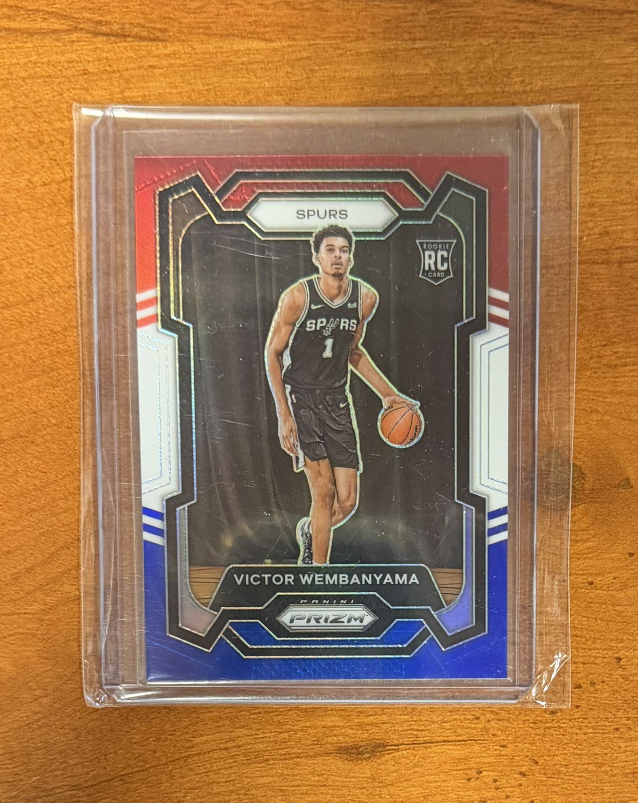 2023-24 Prizm Basketball Victor Wembanyama Red White Blue Prizm #136 RC Rookie