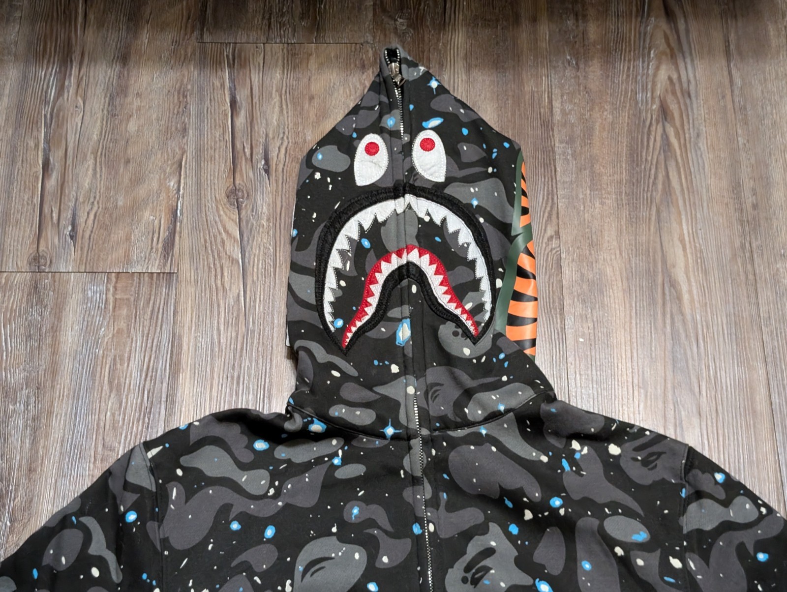 A Bathing Ape Hoodie Mens Large Gray Space Camo Shark Full Zip WGM Tiger Bape thumbnail 2