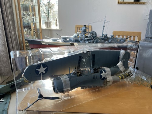 Avion Militaire 21st Century Toys BBI Elite Force 88002 - SBD-3 Dauntless US Navy 1/18