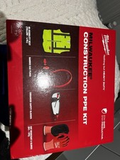 Milwaukee Construction PPE Kit 1 - 9/L