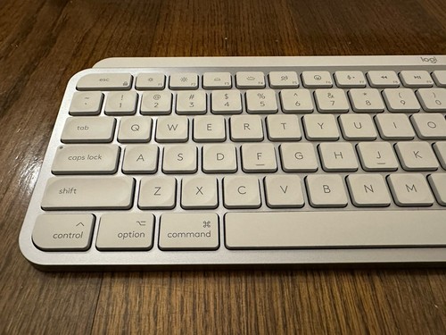 Logitech MX Keys S for Mac, Wireless Keyboard, Fluid, Precise Backlit Bluetooth - Picture 6 of 8