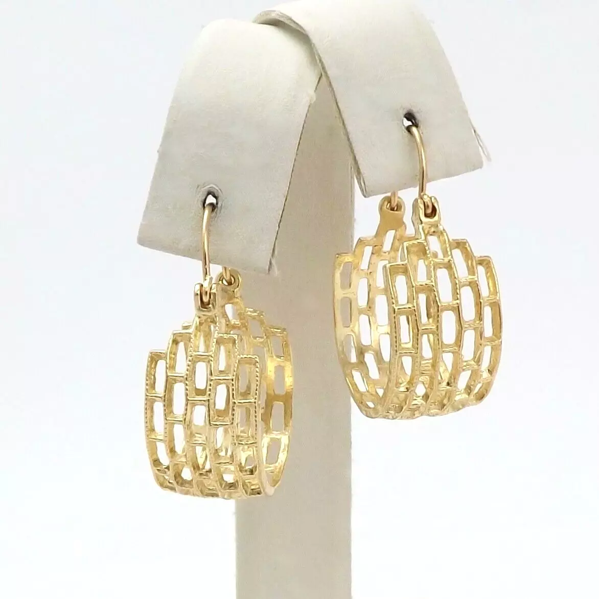 Beehive earrings online