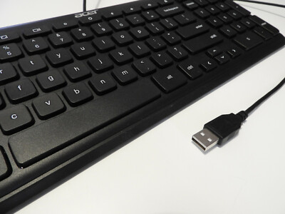 ChromeOS USB wired keyboard with numeric keypad (Acer, black, 379mm x 139mm)