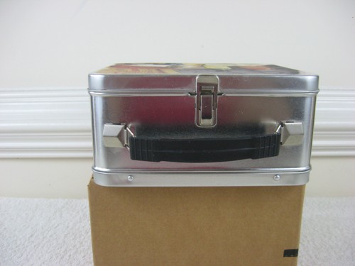 Vintage Powdered Borax Advertisemnet Wallpaper on Metal Lunch Box - Picture 3 of 8