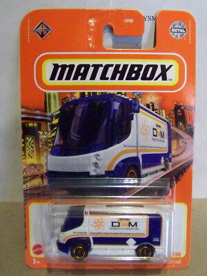 MATCHBOX CITY SERIES  '09  INTERNATIONAL e STAR IN WHITE AND BLUE #59/100