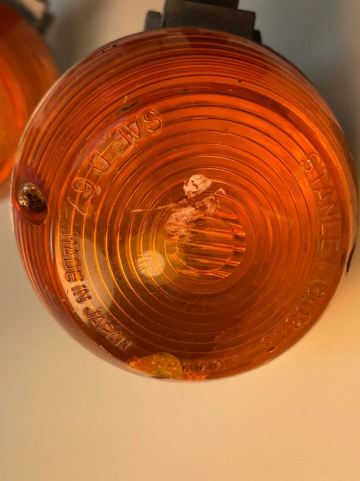 Honda XL250 XL 250 1975 Motosport OEM señales de giro trasero con soporte HM 329 72-75 Foto 2 de 4