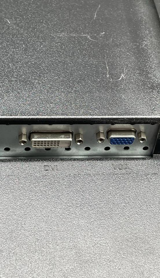 Planar PLL2410W 24" Widescreen LED LCD Computer Monitor Display Unit - Image 4 of 4