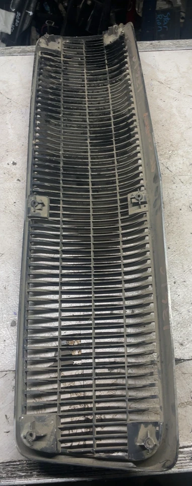 Rejilla BUICK CENTURY 91 92 93 94 95 96 Foto 4 de 4