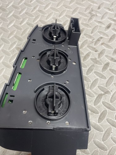 Light Bulb Holder Mini R56 R57 LCI Rear Right O/S Lamp Socket Side Panel 7255912 - Picture 7 of 7