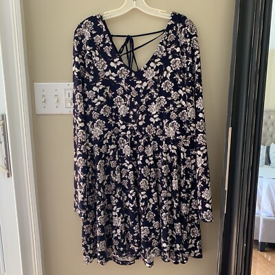 Aeropostale Dress Women’s XXL Navy Blue Floral Open Back Flowy
