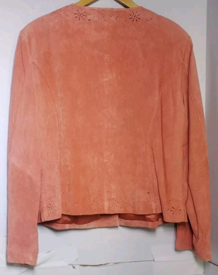 Terry Lewis Classic Luxuries large VTG suede jacket  pink with floral cutouts... - Image 4 of 4