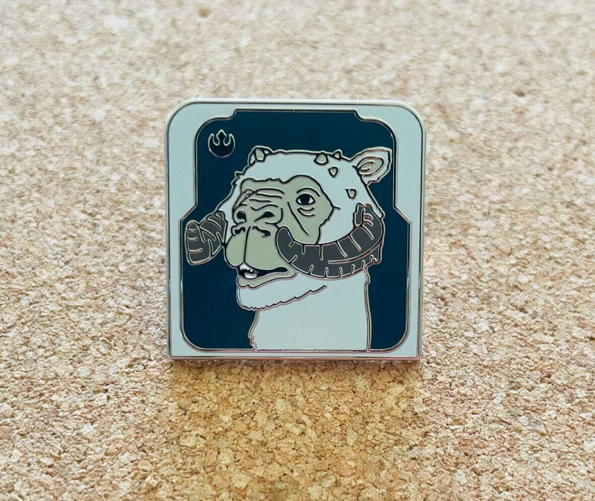 Disney - みなみ Disneyland Hidden Mickey 2024 Pin_Galaxy Creatures_Tauntaun