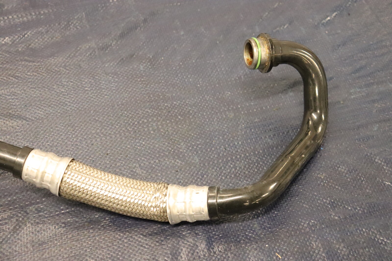 2012 AUDI R8 5.2 QUATTRO SPYDER V10 OEM INLET OIL COOLER LINE #1256