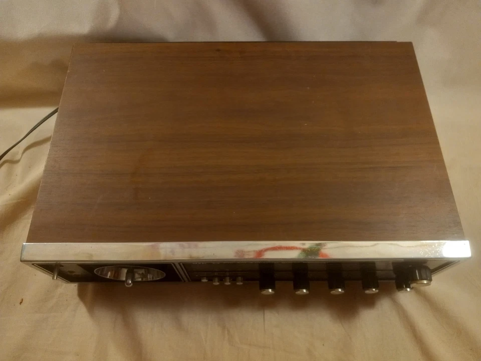 Receptor estéreo de 4 canales JVC FM-AM 4VR-5406 CD-4 ** SOLO PIEZAS O REPARACIÓN ** Foto 2 de 4