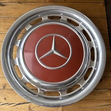 Mercedes Radkappe ROT  14“ mit nur 2 Klammern W110 W114 W115 W116 W123 W126