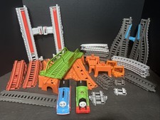 2013 Thomas  Friends Trackmaster Percy's Railway Race Set with Trains READ
