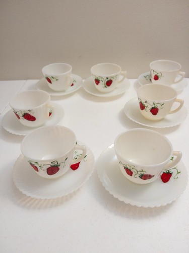 MacBeth-Evans   Coffee Mug & Saucers Strawberries Hand painted Set 6