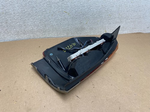 2002-2009 GMC Envoy Right Passenger RH Side Tail Light Oem Q4205 DW - Picture 10 of 12