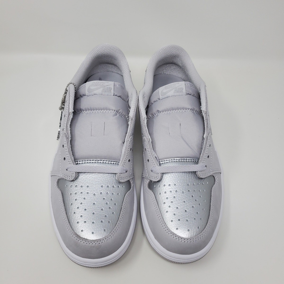 Air Jordan 1 Retro Low OG Metallic Silver Men's Size 11
