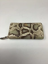 GUCCI CANVAS GG WALLET (LP9021164)