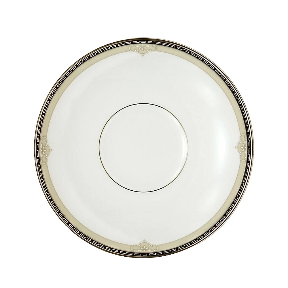 Tazas y platillos Waterford Bone China