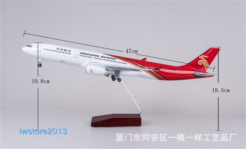 1:135 Shenzhen A330 Airlines Passenger Airplane Aircraft Model with LED Lights - Picture 12 of 16