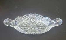 INTAGE OVAL CLEAR Two Handles PRESSED GLASS 2 HANDLES Length 9" W 4" 
