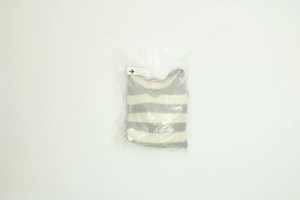 Suéter feminino Bongo cinza listrado gola V XS EUC - Imagem 4 de 4